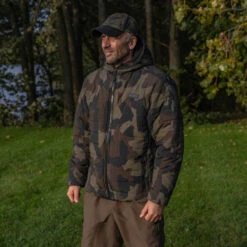 Avid Carp Ripstop Camo Thermal Jacket -Sports - Fishing 138e11d3651f5a01