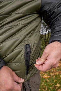 Korum Neoteric Padded Jacket -Sports - Fishing b9b64f40c7dc5459